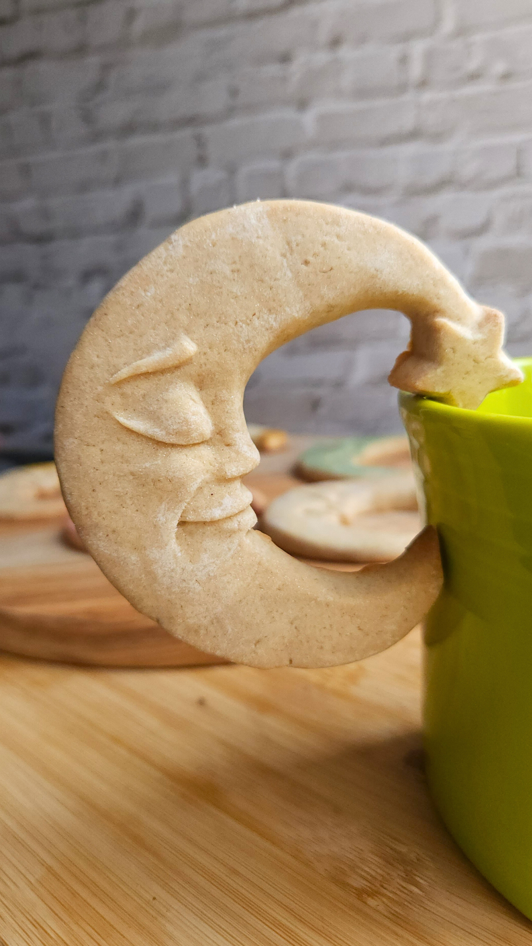 Hangable Man In The Moon Silicone Cookie Mold