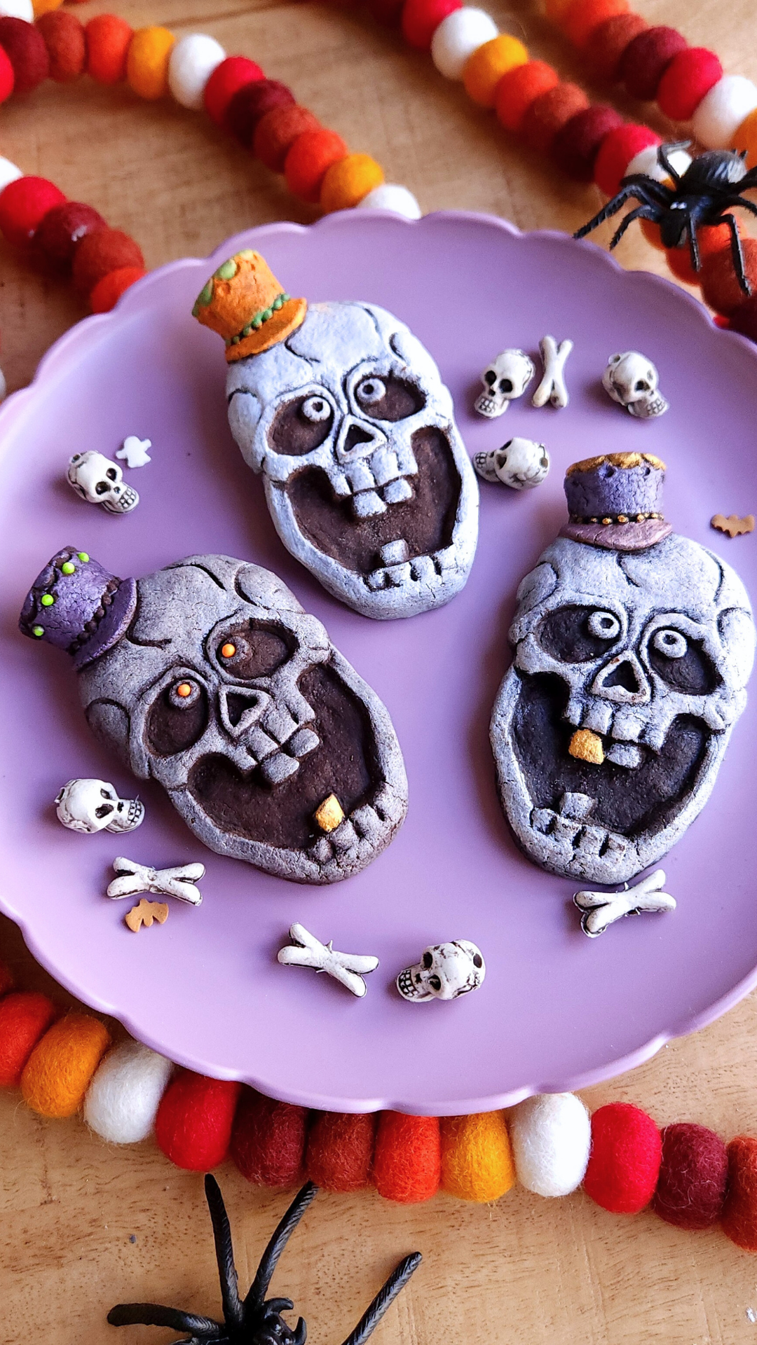Silly Skull With Hat Silicone Cookie Mold