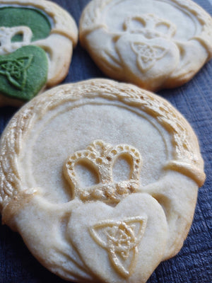 Claddagh Ring Silicone Cookie Mold