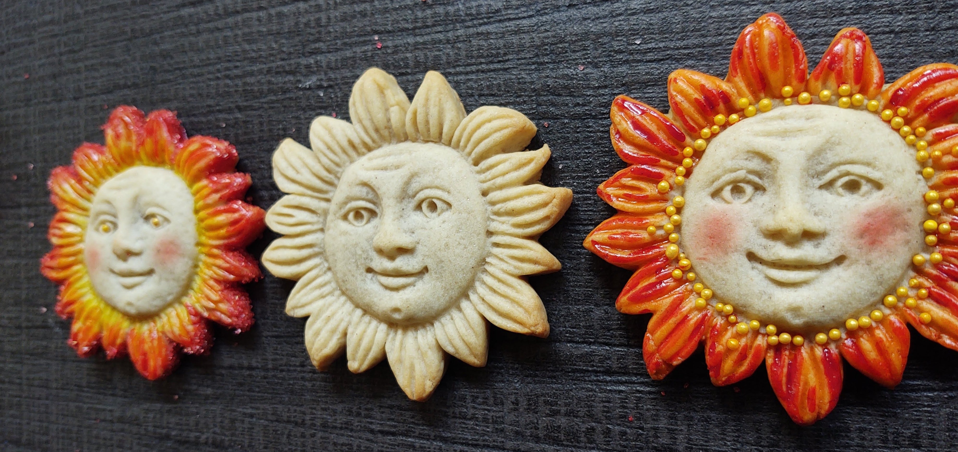 Sun Silicone Cookie Mold